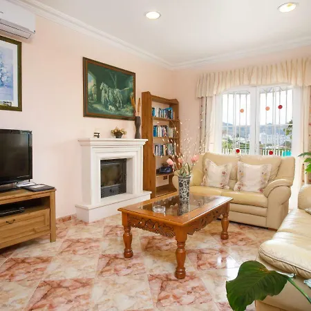 Mangos By Interhome Vakantiehuis Nerja